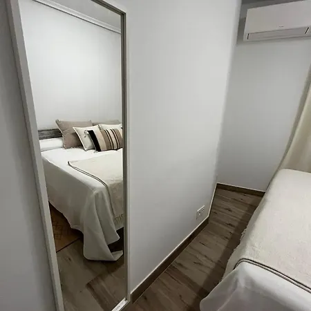 Atico En La Plaza Mayor De *