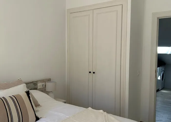 Atico En La Plaza Mayor De *